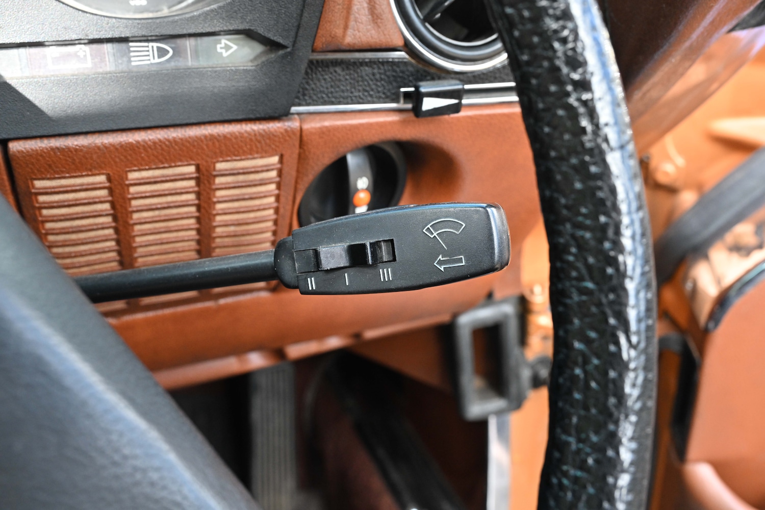 Used Mercedes-Benz SLC 1972 for sale - 76464304: Photo 57