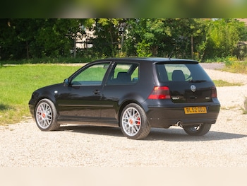 Used Volkswagen Golf 2002 for sale - 79503800: Photo