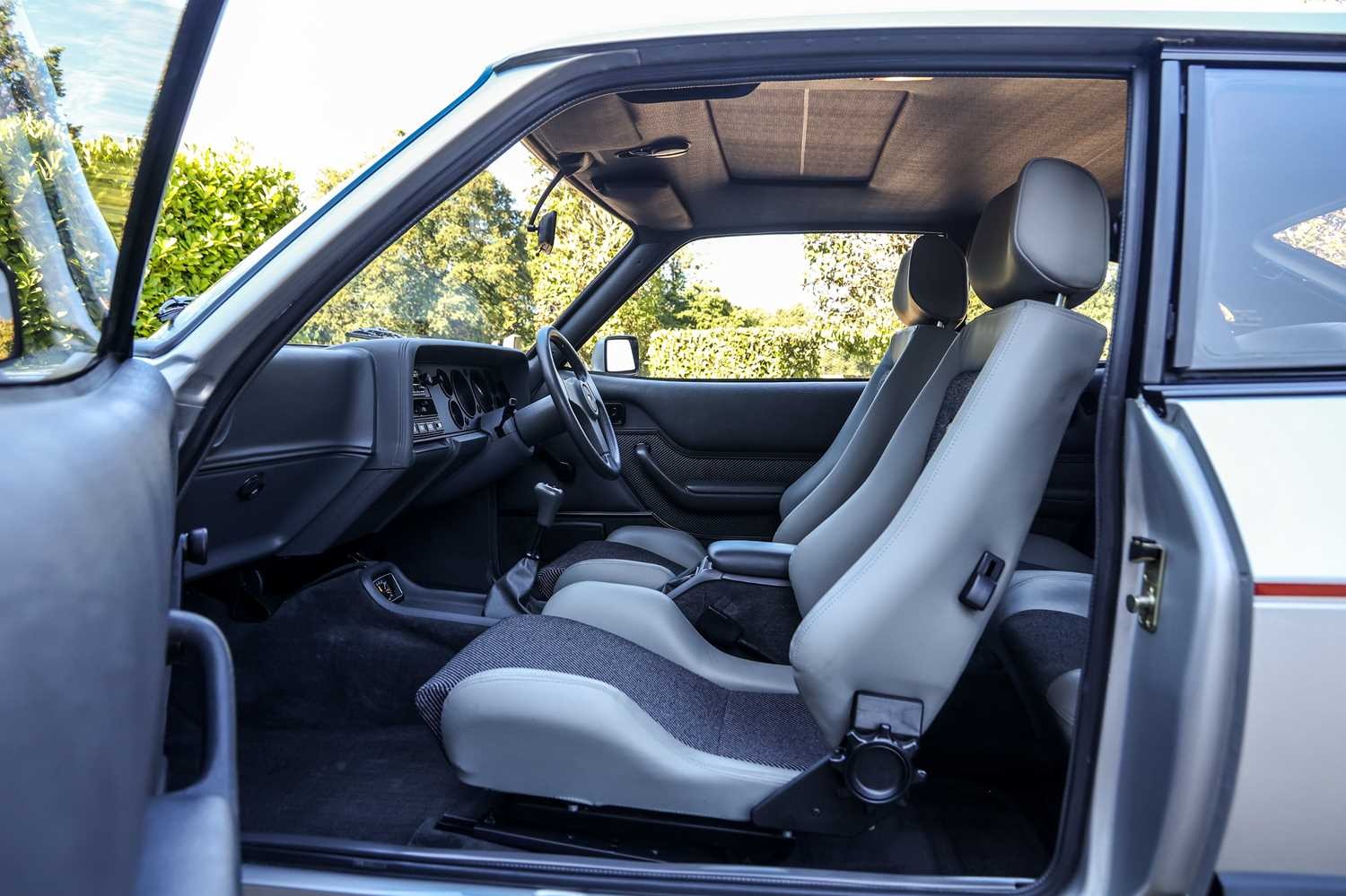 Used Ford Capri 1987 for sale - 76391256: Photo 33