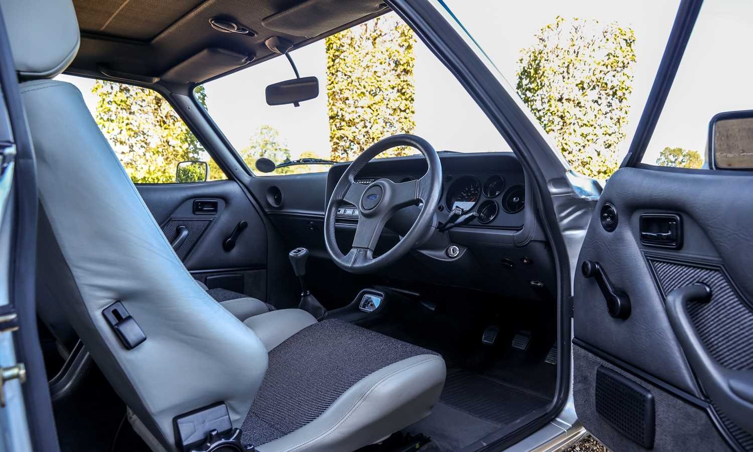 Used Ford Capri 1987 for sale - 76391256: Photo 4