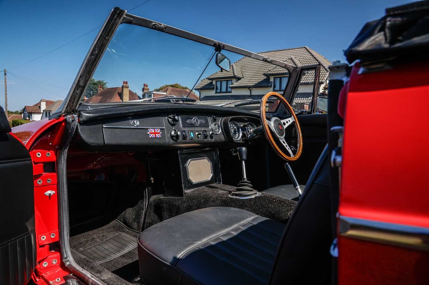 Vehicle 28