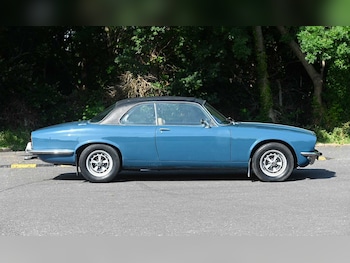 Used Daimler Sovereign 1977 for sale - 78982891: Photo
