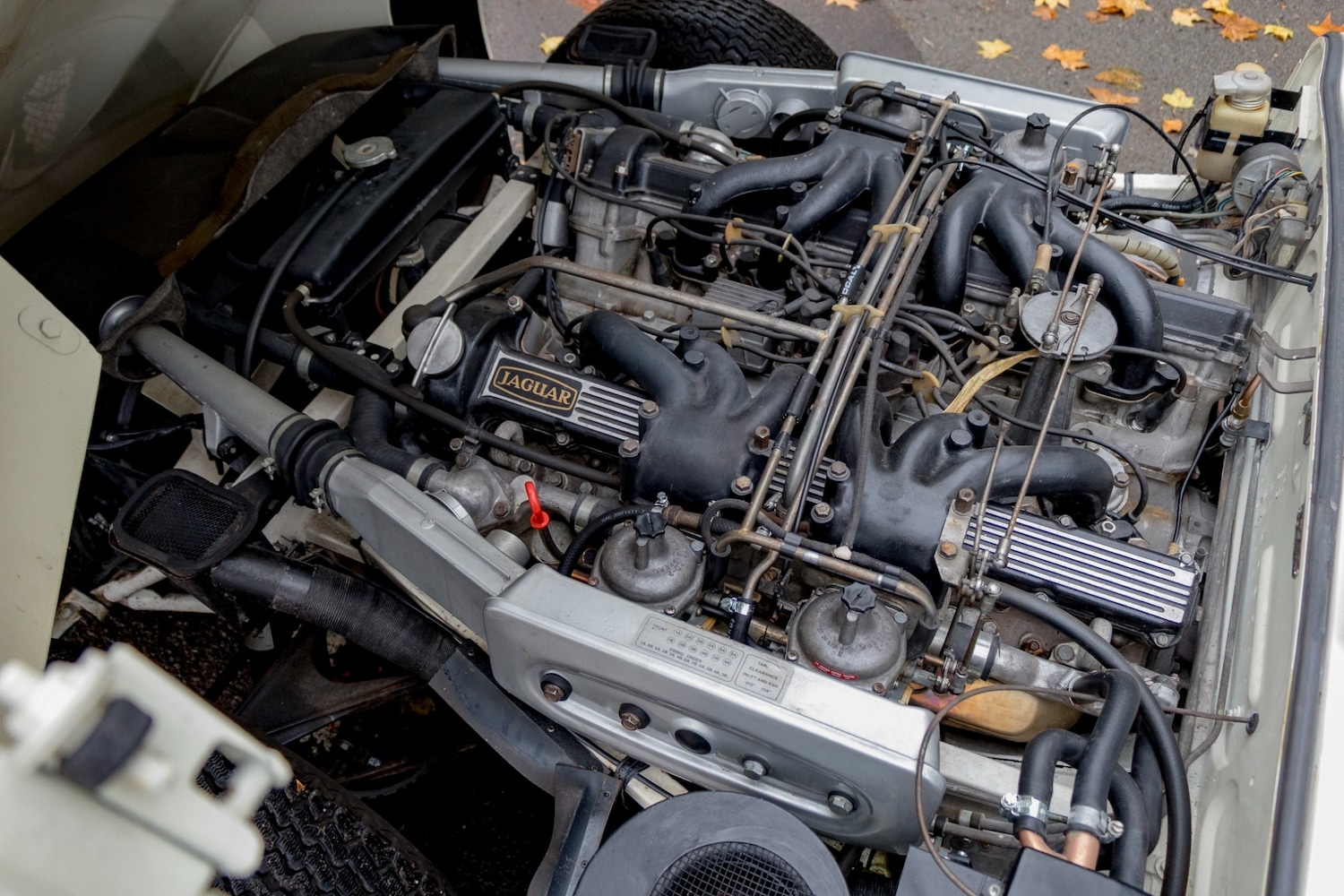 Used Jaguar E-Type 1972 for sale - 76492490: Photo 48