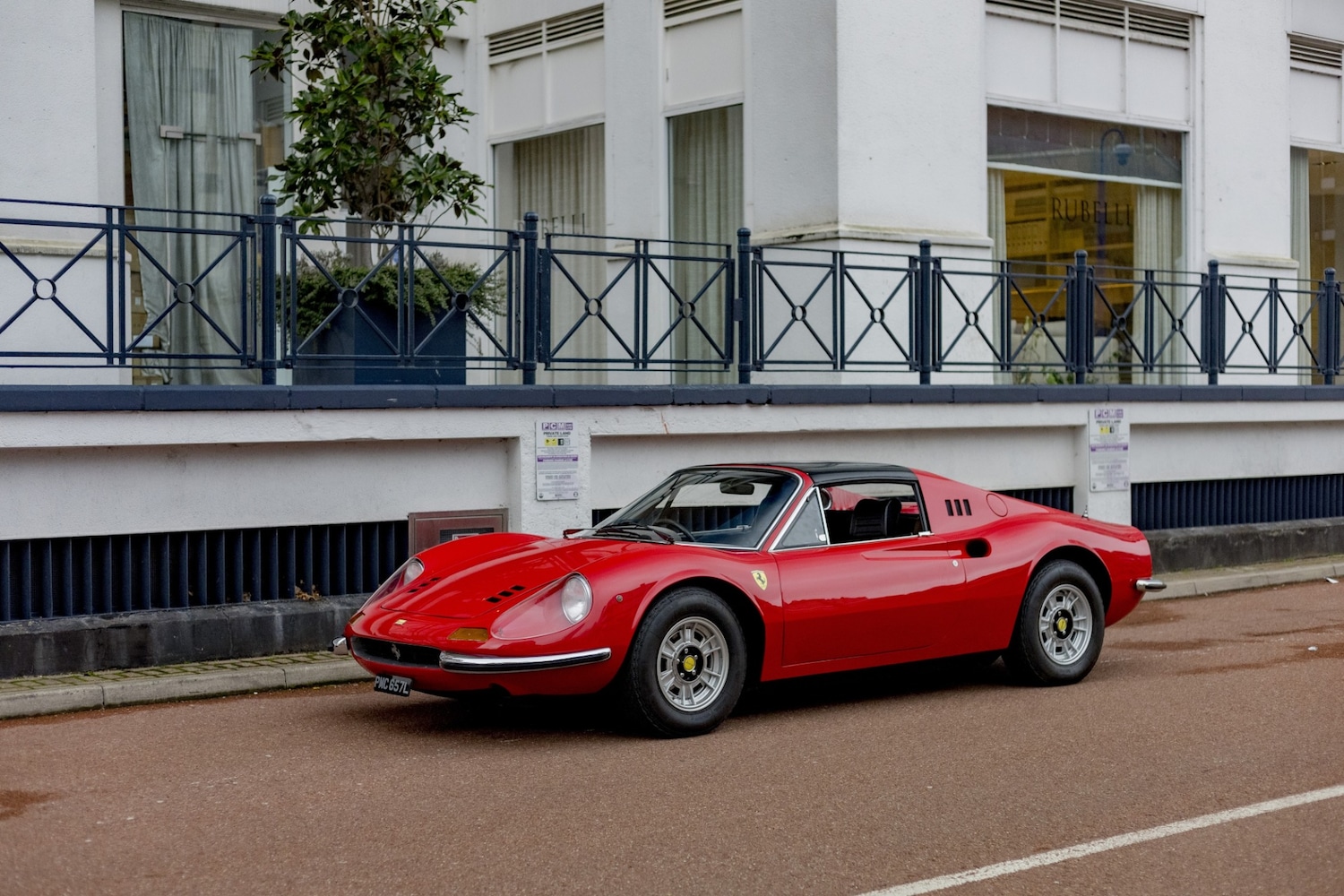 Used Ferrari Dino 246 GTS 1972 for sale - 77492731: Photo 21