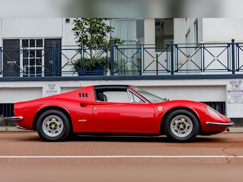 Used Ferrari Dino 246 GTS 1972 for sale - 77492731: Photo