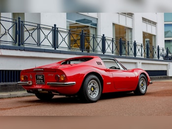 Used Ferrari Dino 246 GTS 1972 for sale - 77492731: Photo