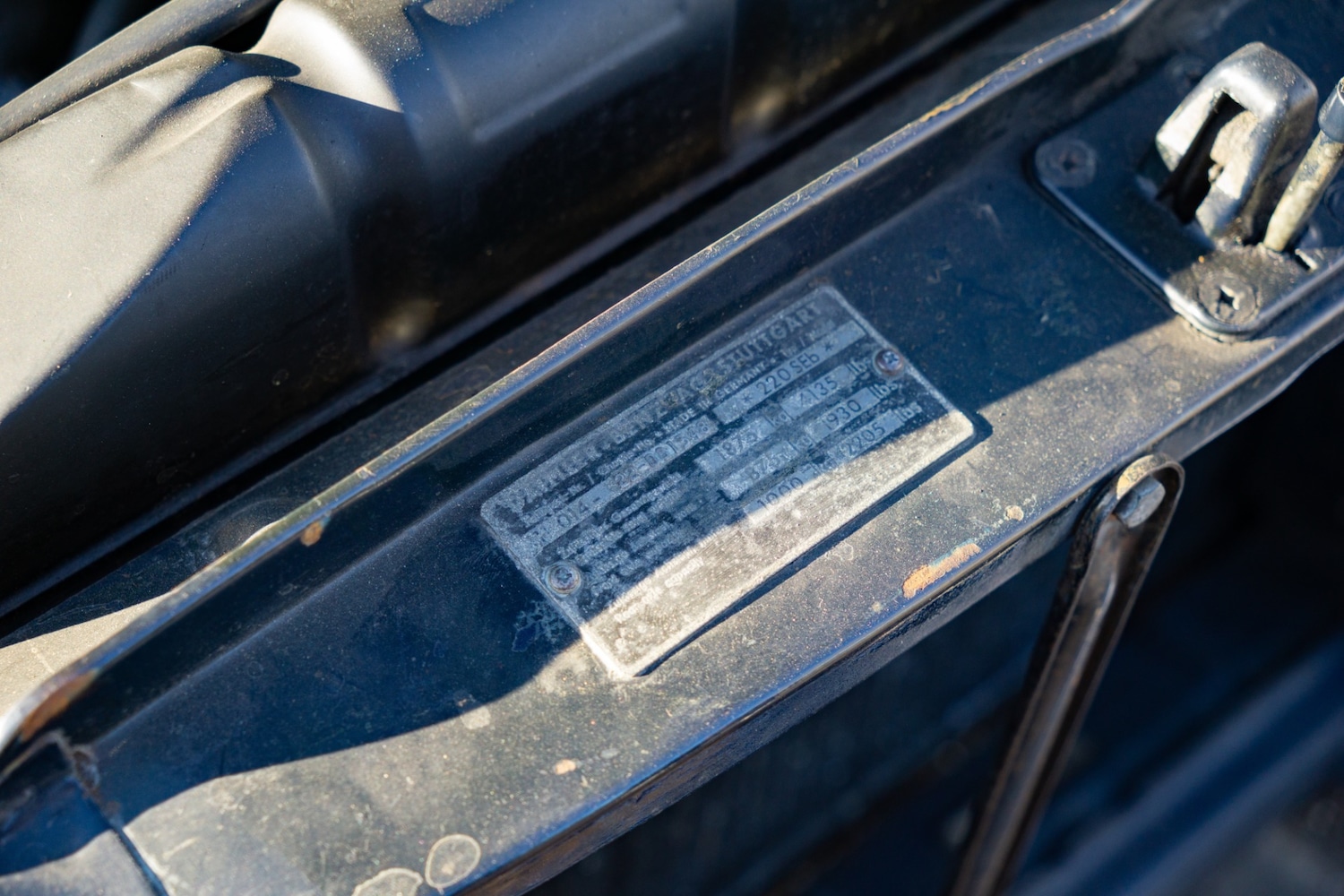 Used Mercedes-Benz 220 1966 for sale - 77431432: Photo 27