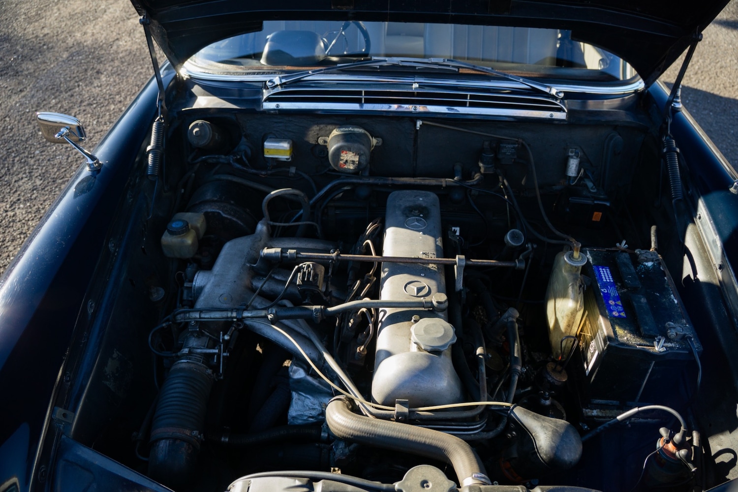 Used Mercedes-Benz 220 1966 for sale - 77431432: Photo 29