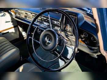 Used Mercedes-Benz 220 1966 for sale - 77431432: Photo