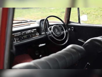 Used Mercedes-Benz 220 1967 for sale - 78280790: Photo