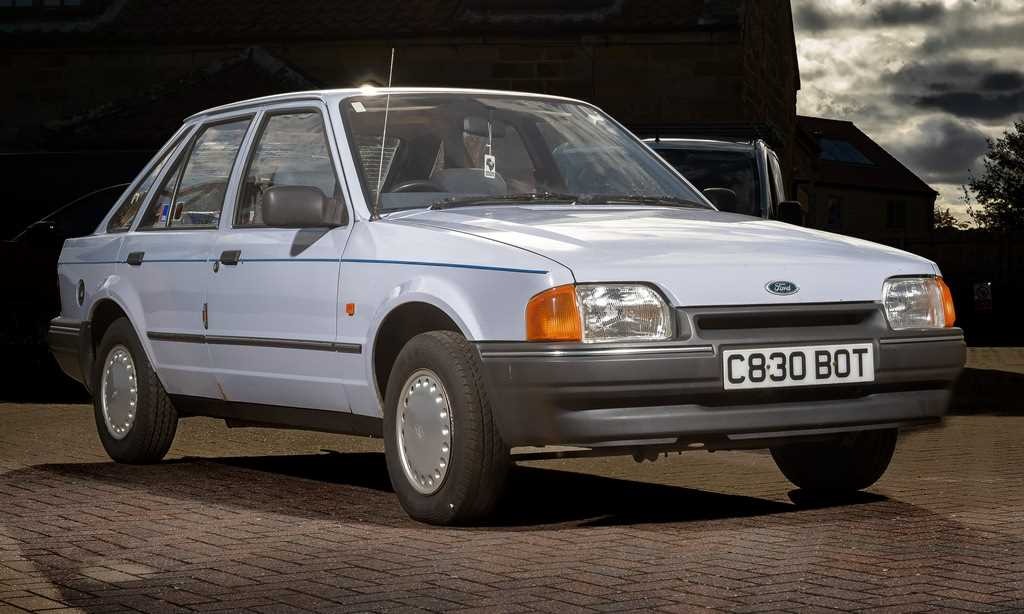 Used Ford Escort 1986 for sale - 76392343: Photo 1