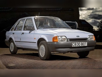 Used Ford Escort 1986 for sale - 76392343: Photo