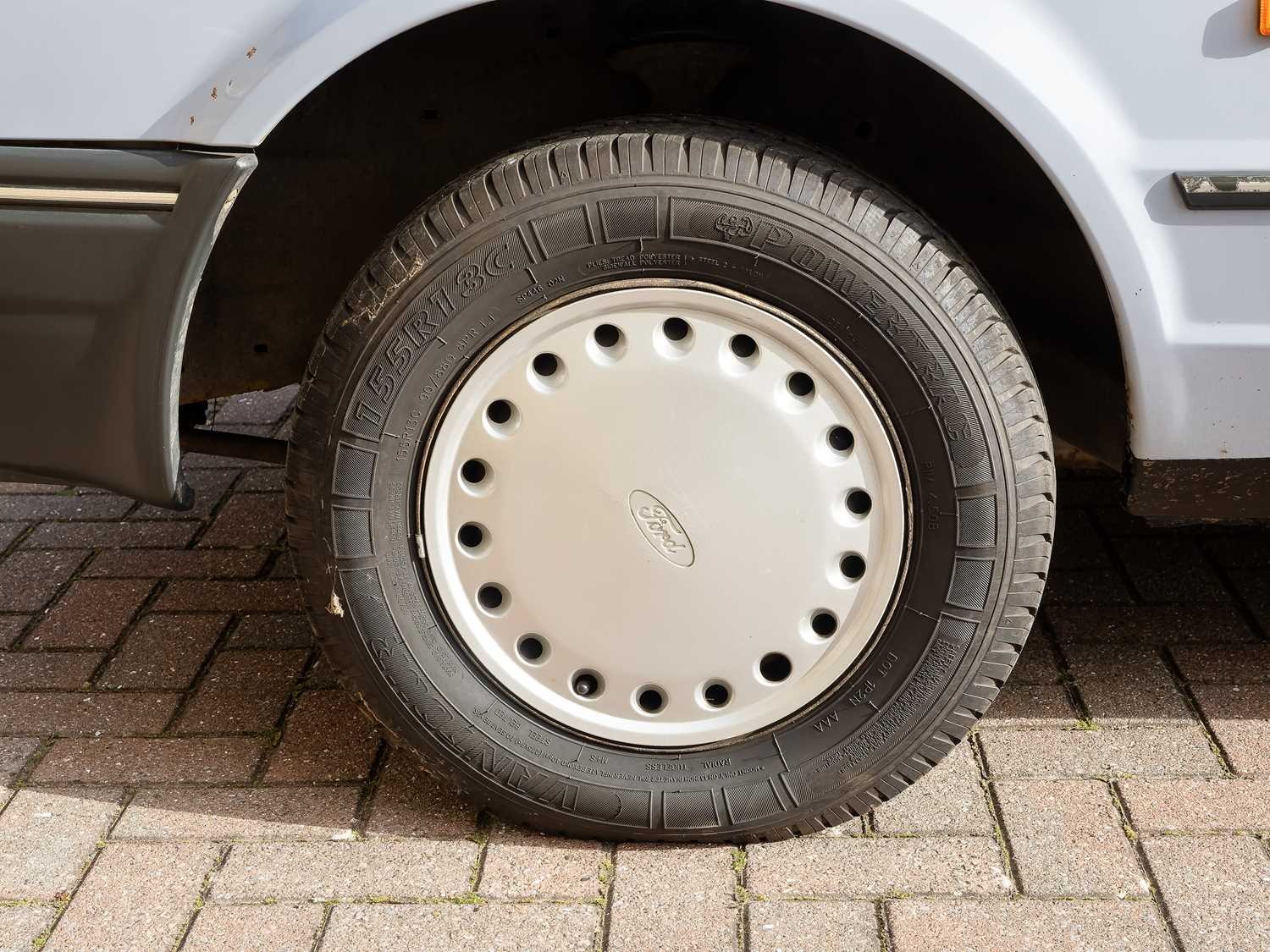 Used Ford Escort 1986 for sale - 76392343: Photo 38