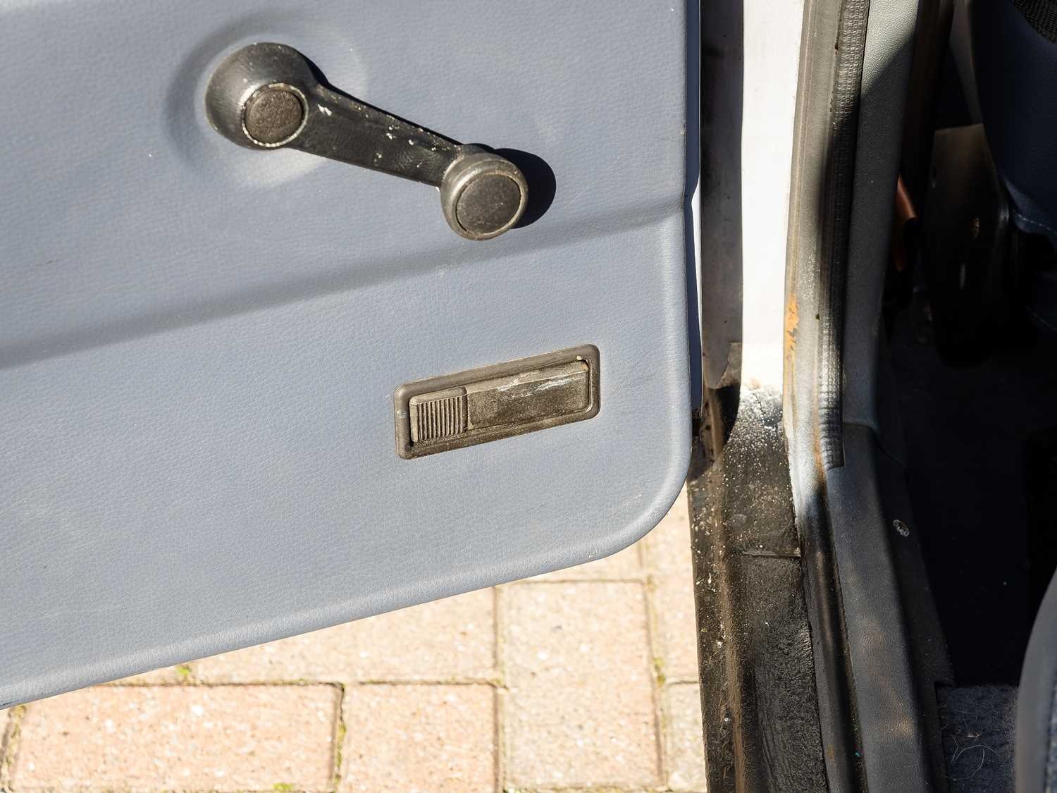 Used Ford Escort 1986 for sale - 76392343: Photo 40