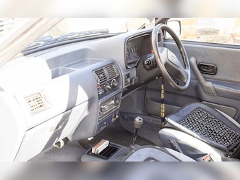 Used Ford Escort 1986 for sale - 76392343: Photo