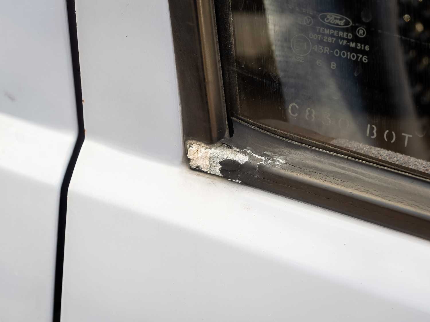 Used Ford Escort 1986 for sale - 76392343: Photo 80