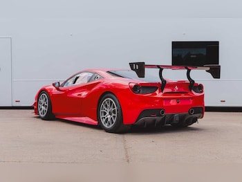 Used Ferrari 488 Challenge 2017 for sale - 79499915: Photo