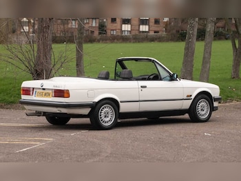 Used BMW 3 Series 1987 for sale - 77617870: Photo