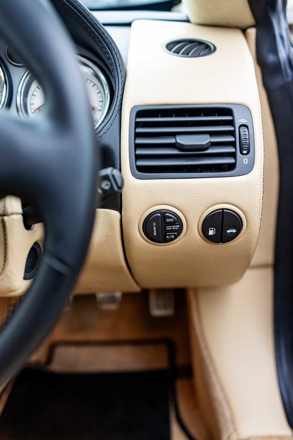 Used Aston Martin Vanquish 2007 for sale - 76553759: Photo 29