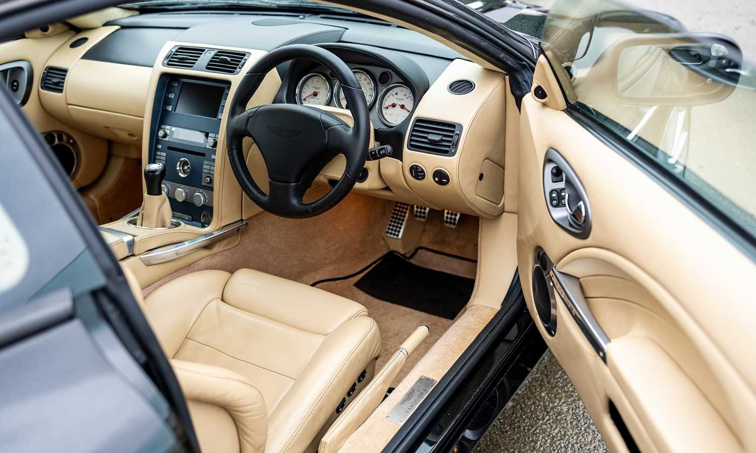 Used Aston Martin Vanquish 2007 for sale - 76553759: Photo 4