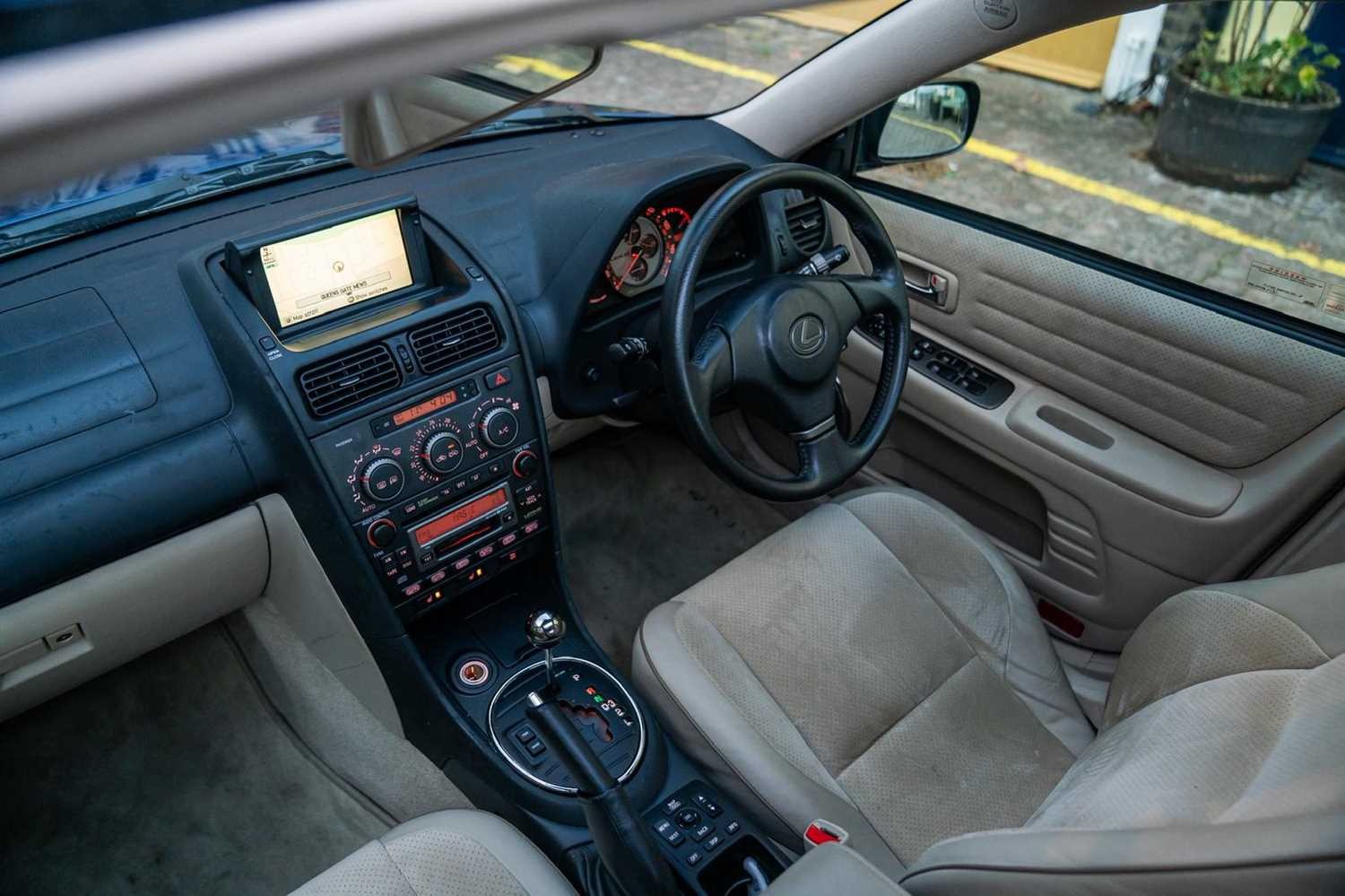 Used Lexus IS 2002 for sale - 77617775: Photo 9