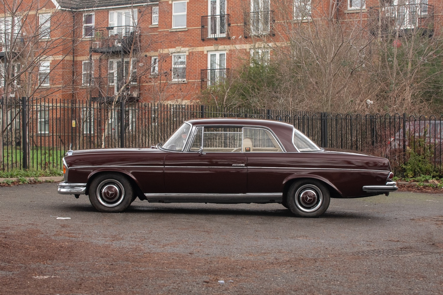 Used Mercedes-Benz 300 1966 for sale - 77581590: Photo 11