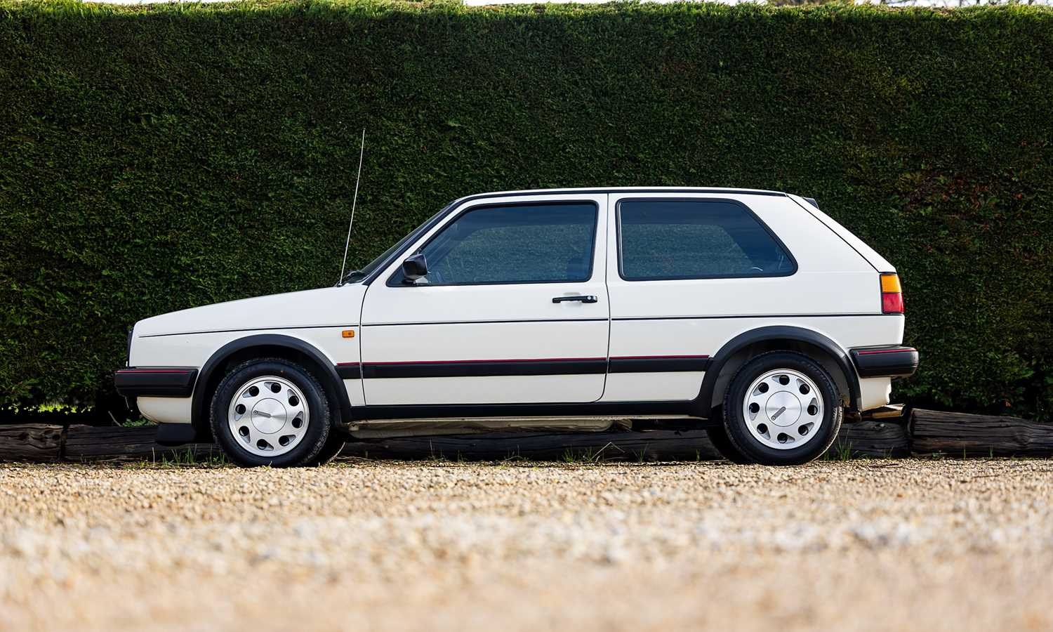 Used Volkswagen Golf 1988 for sale - 77605261: Photo 2