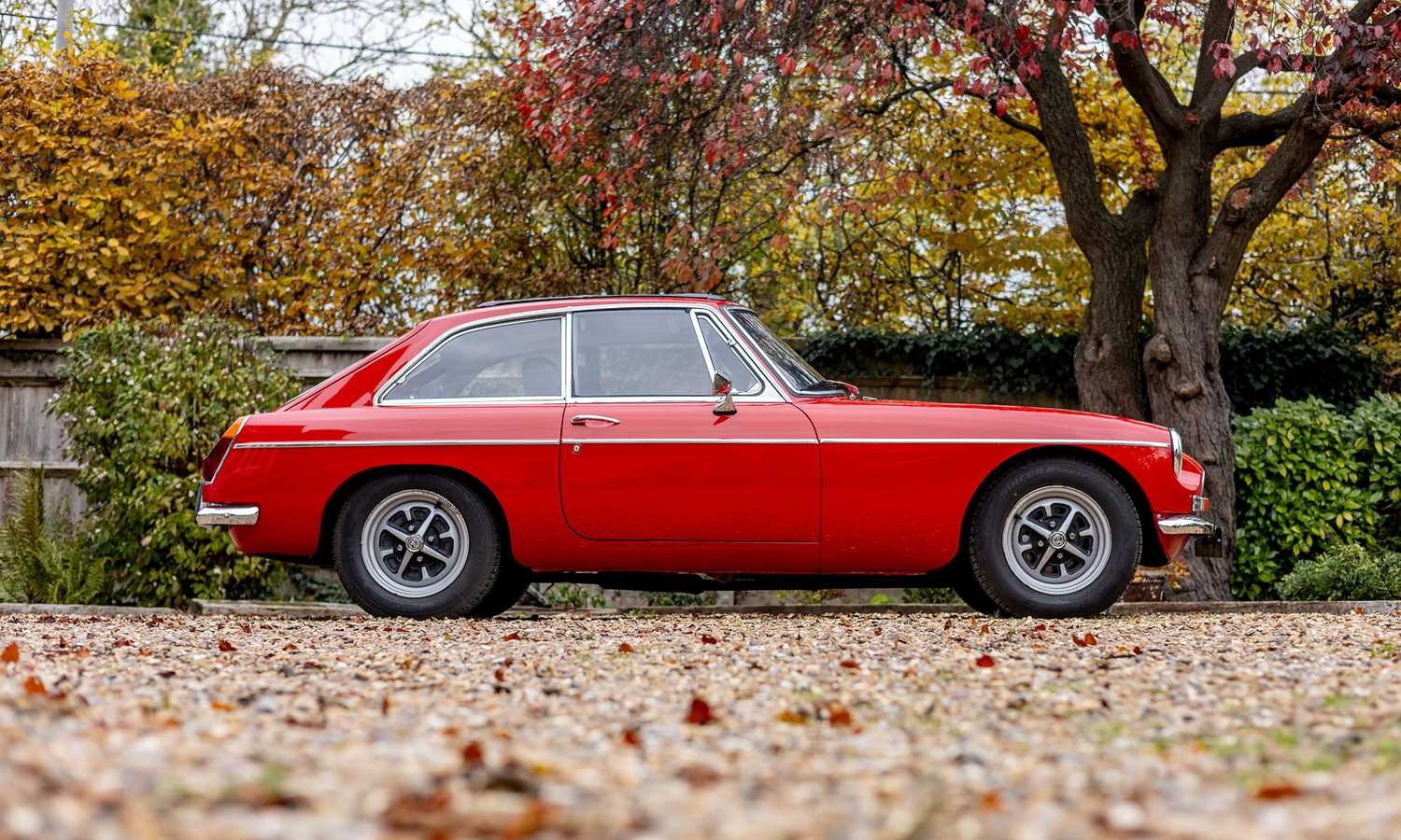 Used MG MGB GT 1972 for sale - 76553822: Photo 2