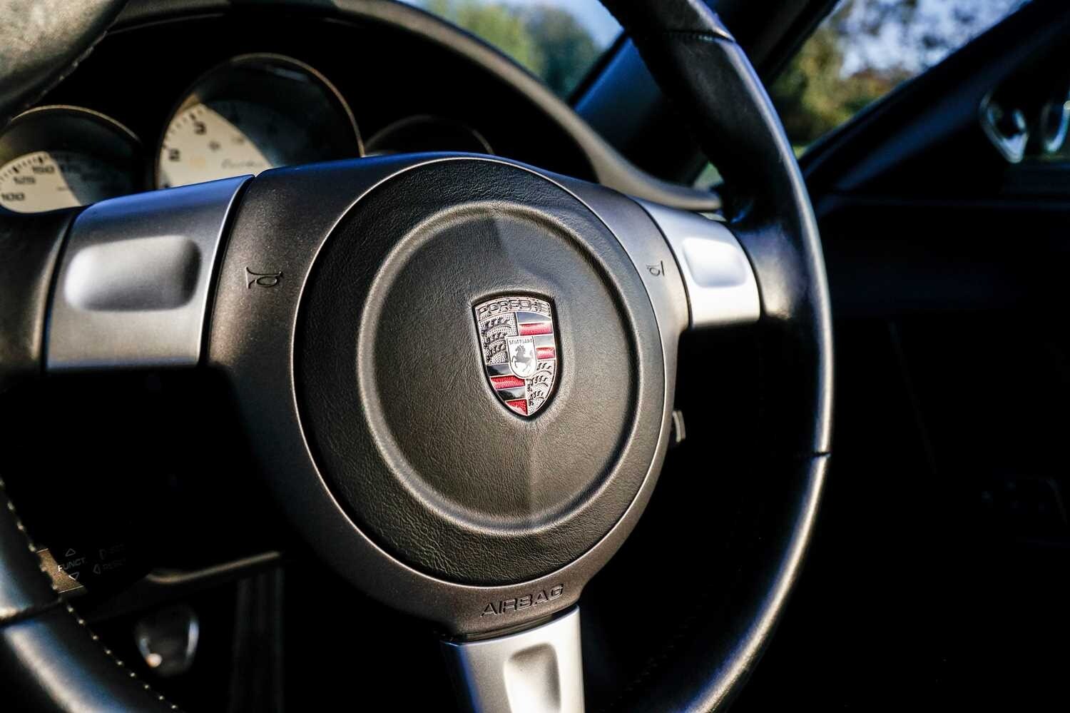 Used Porsche 911 2007 for sale - 76544421: Photo 19