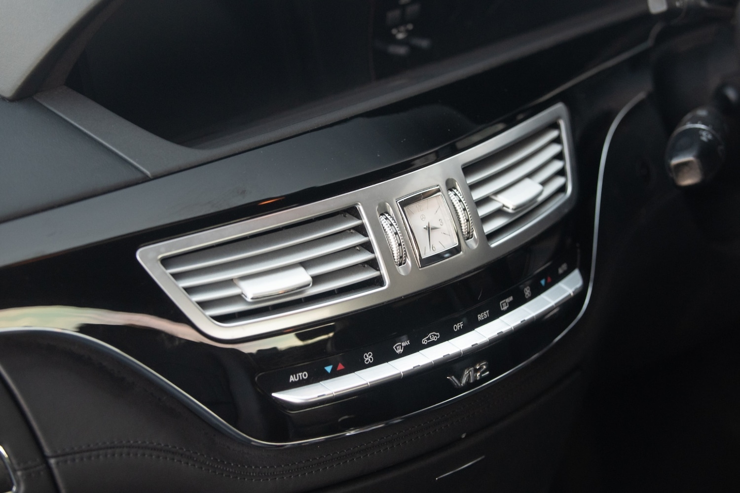 Used Mercedes-Benz S Class 2009 for sale - 77662599: Photo 28