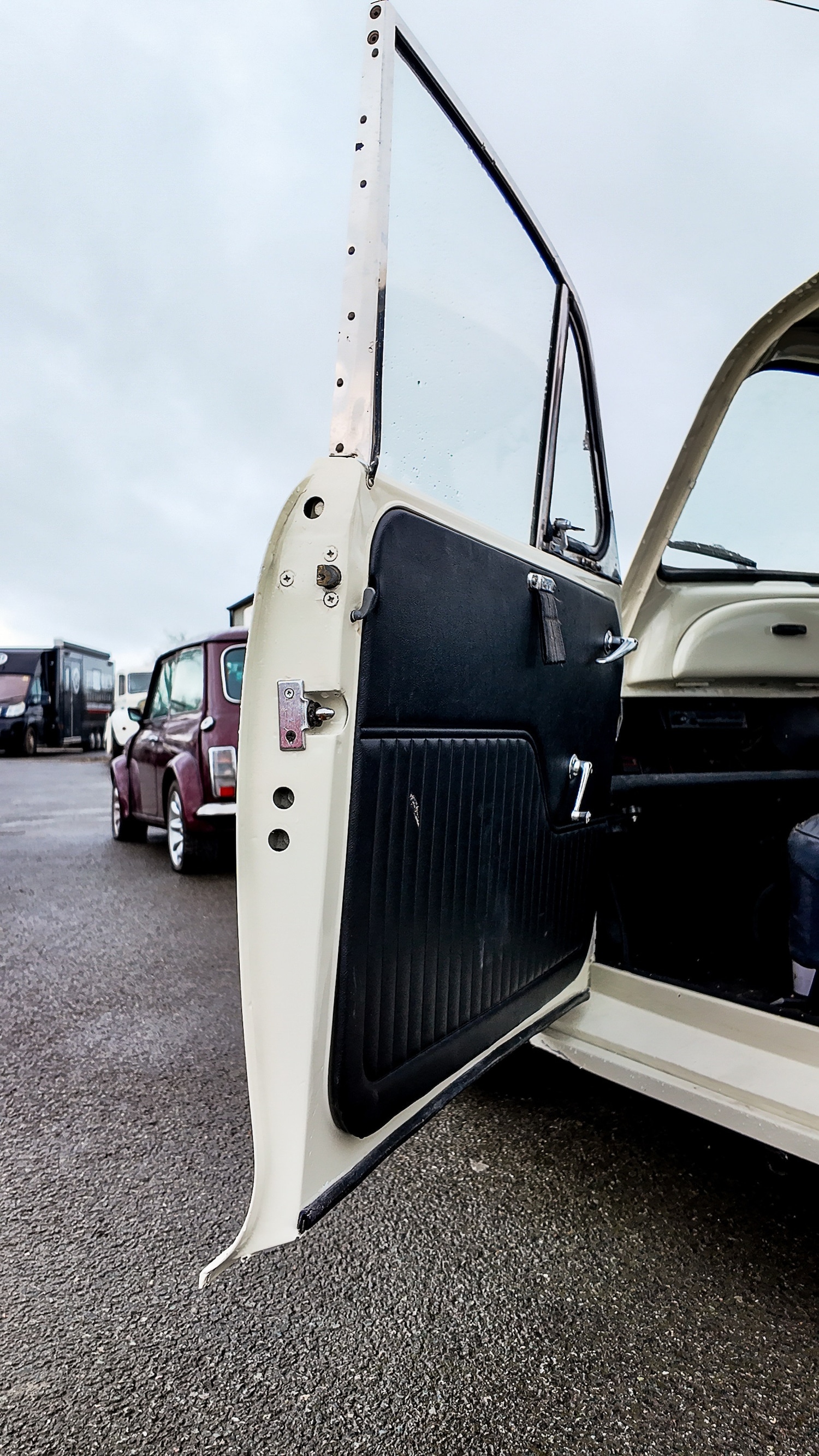 Used Morris Minor 1963 for sale - 77591654: Photo 16