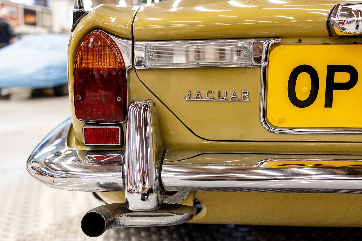 Used Jaguar XJ 1975 for sale - 77446888: Photo 24