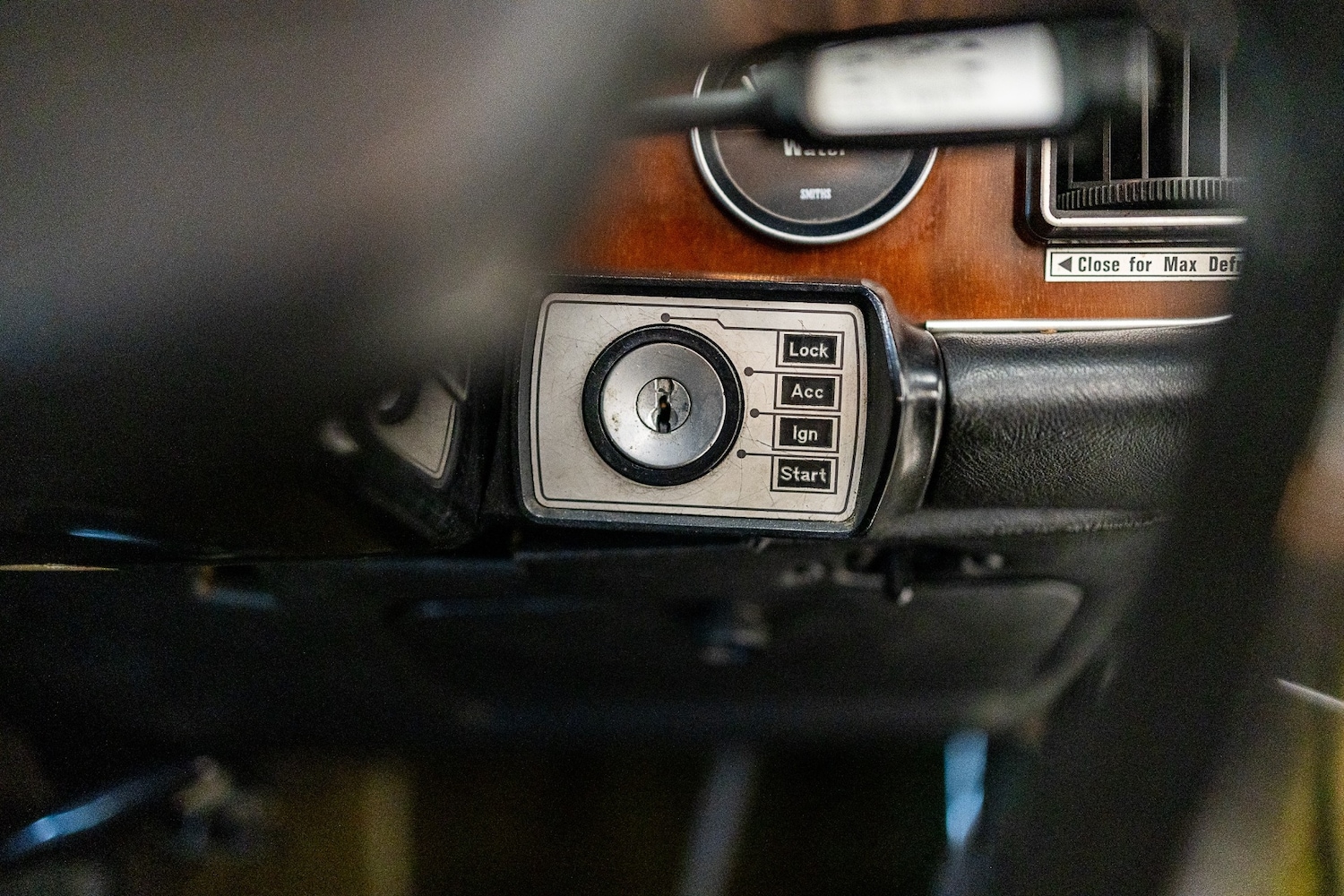 Used Jaguar XJ 1975 for sale - 77446888: Photo 50