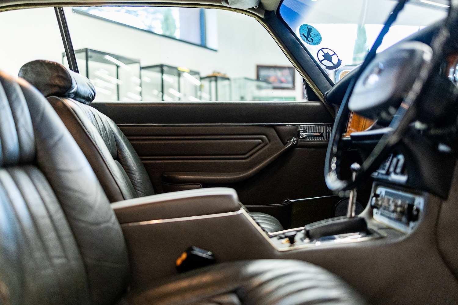 Used Jaguar XJ 1975 for sale - 77446888: Photo 54