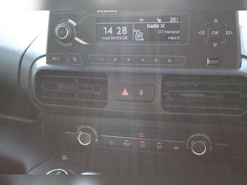 Used Citroen Berlingo 2021 for sale - 77735855: Photo