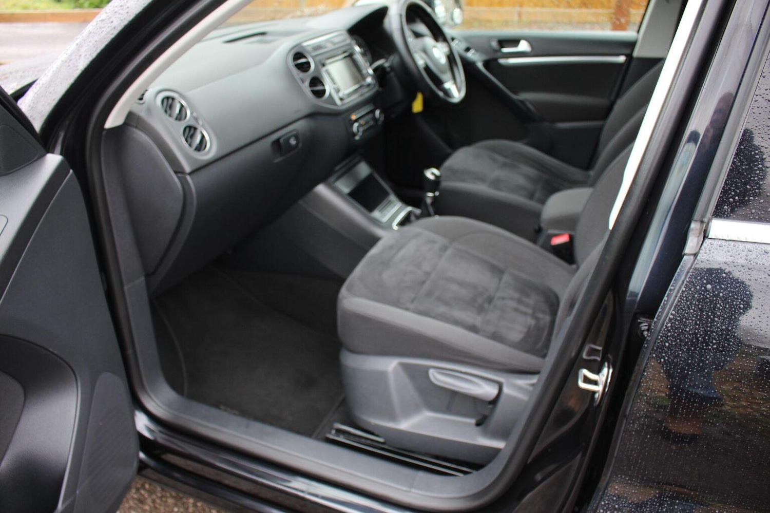 Used Volkswagen Tiguan 2013 for sale - 77622429: Photo 14