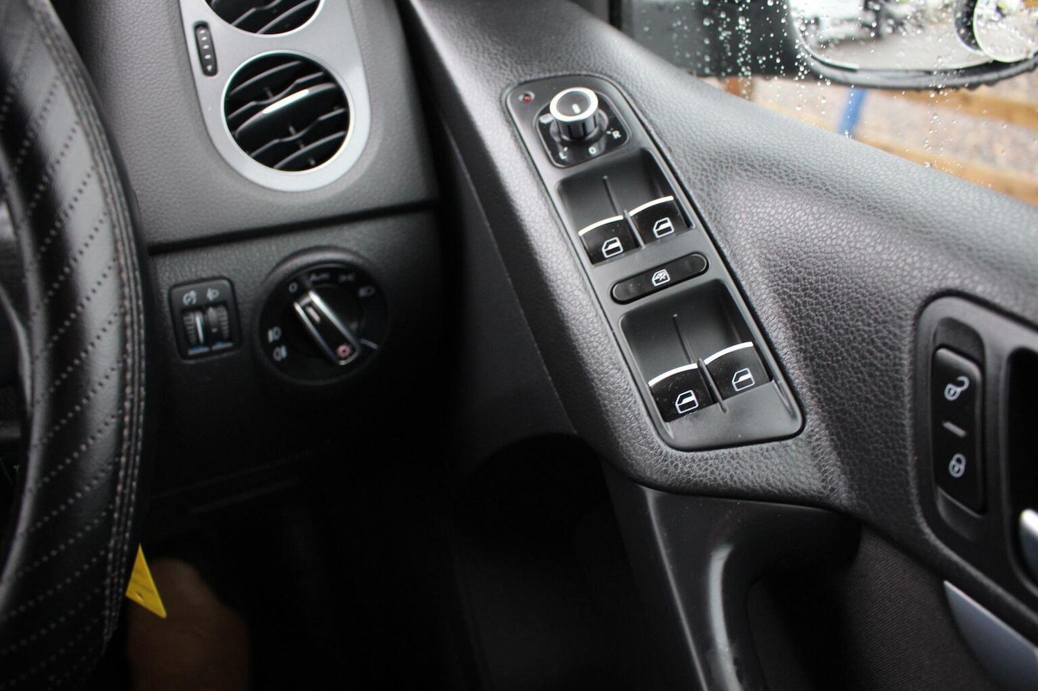 Used Volkswagen Tiguan 2013 for sale - 77622429: Photo 6