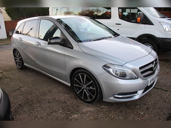 Mercedes-Benz - B Class