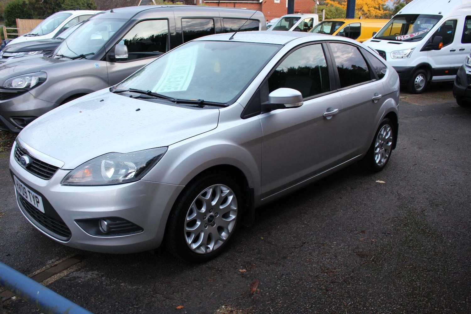 Used Ford Focus 2009 for sale - 76482916: Photo 1