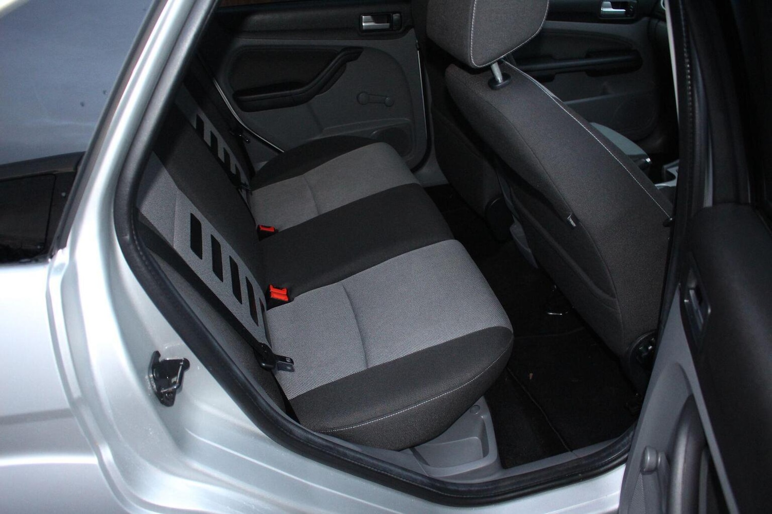 Used Ford Focus 2009 for sale - 76482916: Photo 12