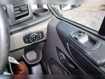 Used Ford Transit Custom 2021 for sale - 79566849: Photo