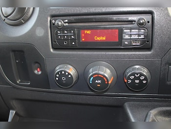 Used Renault Master 2018 for sale - 76725721: Photo