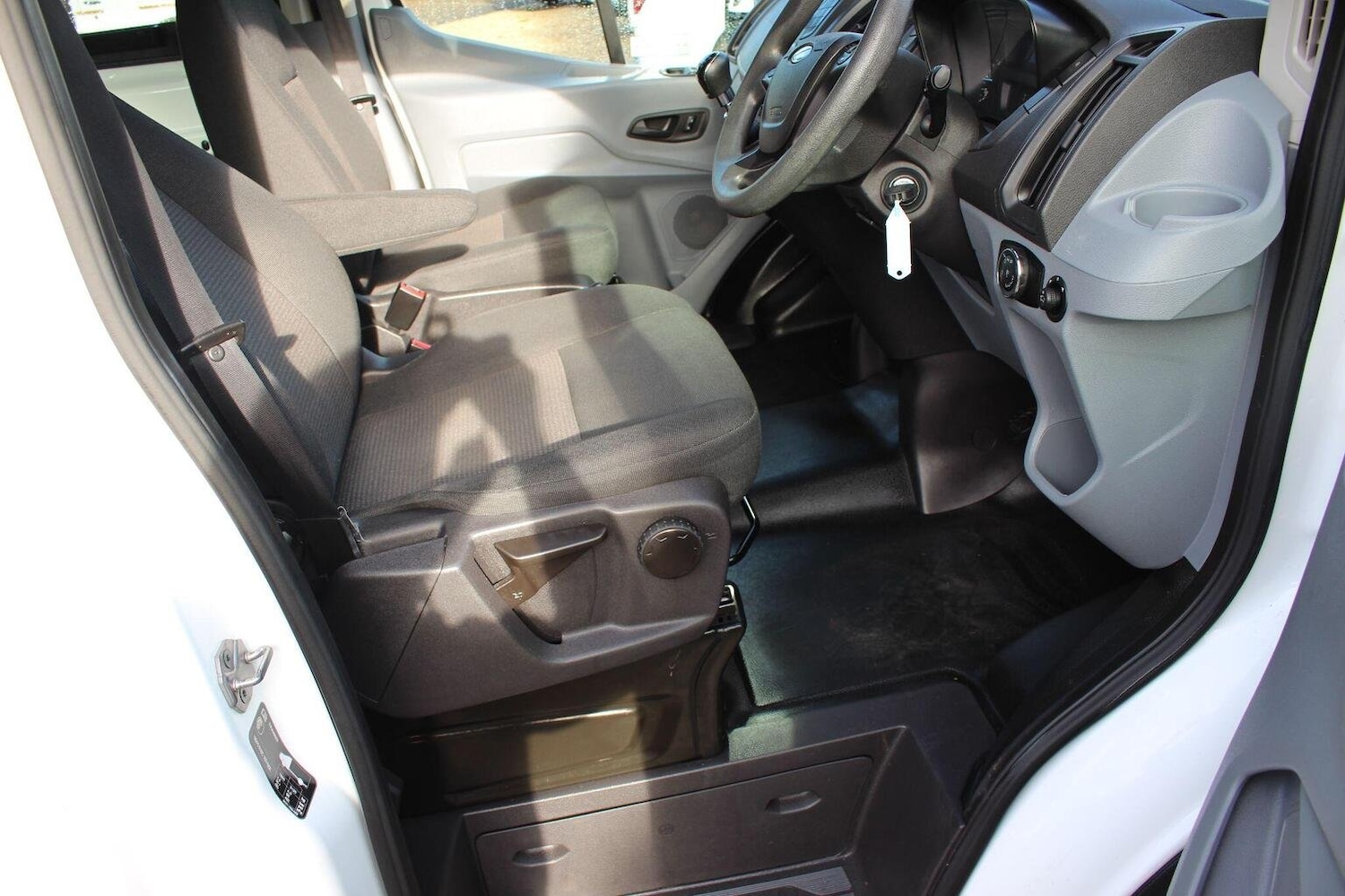 Used Ford Transit 2015 for sale - 76725743: Photo 16