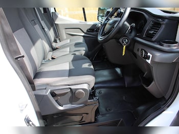 Used Ford Transit 2022 for sale - 76793809: Photo