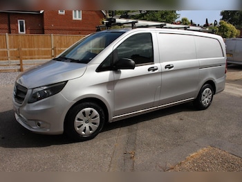 Mercedes-Benz - Vito