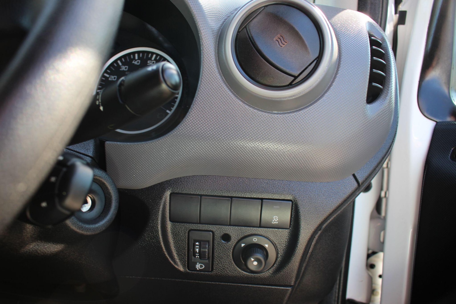 Used Citroen Berlingo 2020 for sale - 78190503: Photo 8