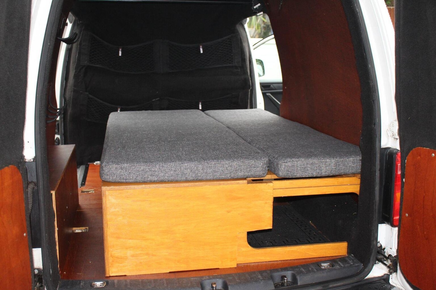 Used Volkswagen Caddy Maxi 2016 for sale - 76164543: Photo 2
