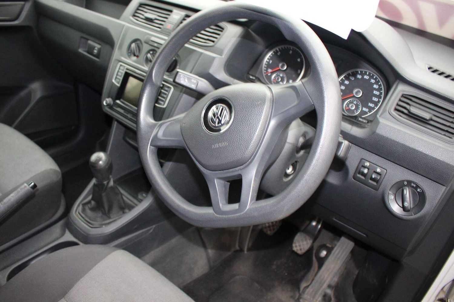 Used Volkswagen Caddy Maxi 2016 for sale - 76164543: Photo 9