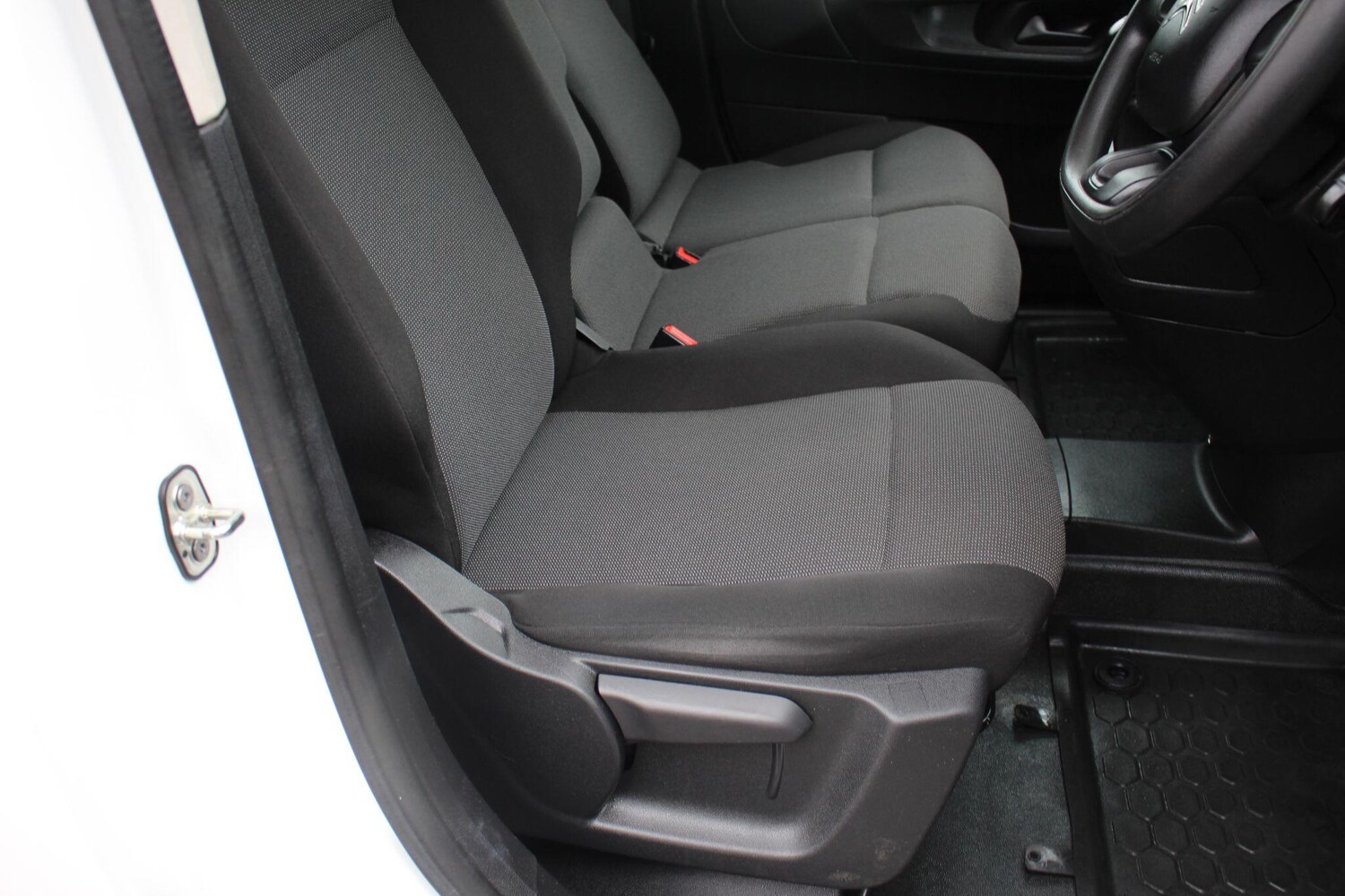 Used Citroen Berlingo 2021 for sale - 78190494: Photo 7