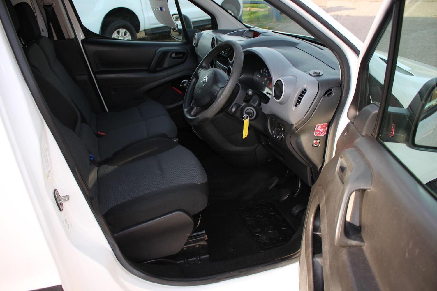 Used Citroen Berlingo 2018 for sale - 77953911: Photo 10